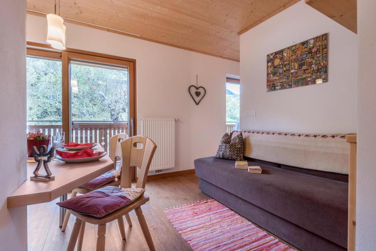 Huberhof App Gala Apartment Feldthurns Bagian luar foto