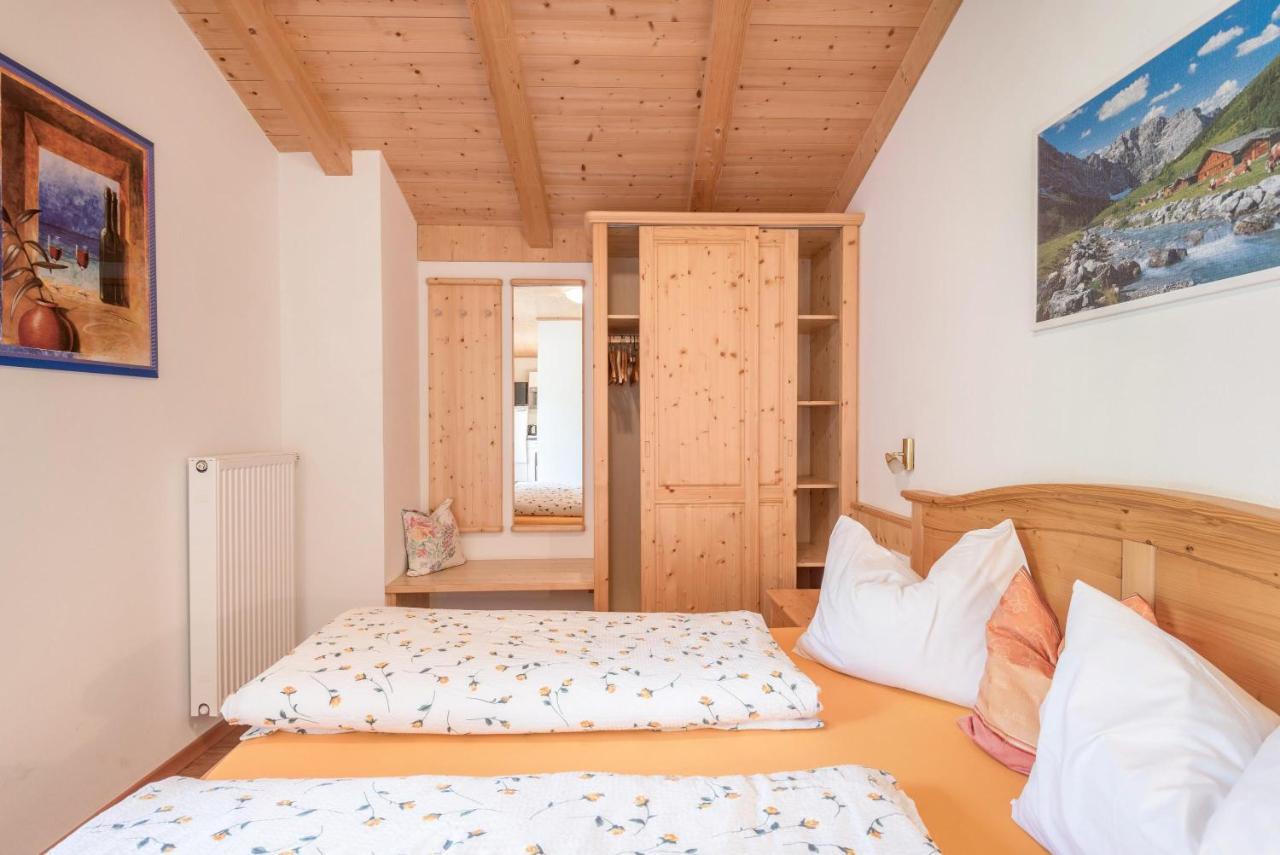 Huberhof App Gala Apartment Feldthurns Bagian luar foto