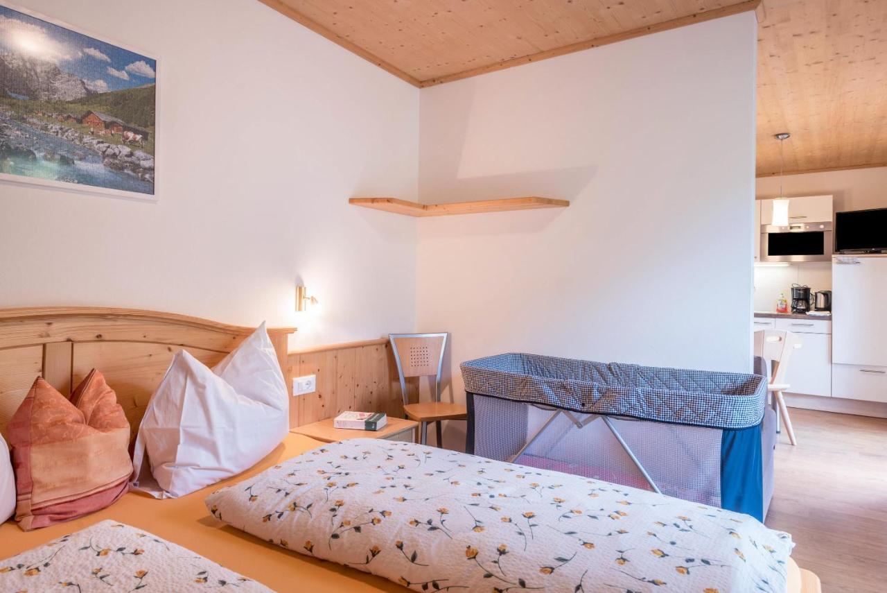 Huberhof App Gala Apartment Feldthurns Bagian luar foto
